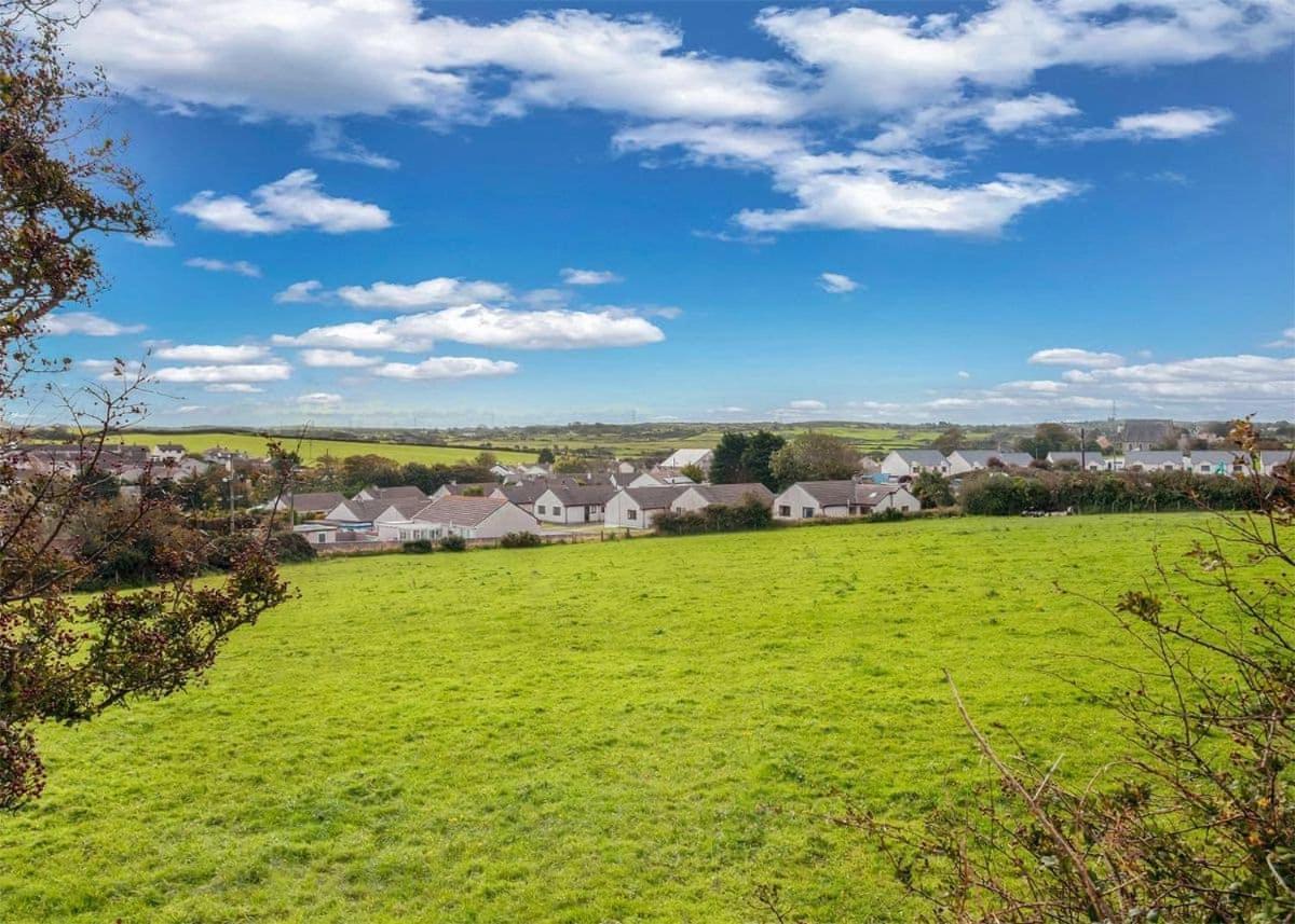 Bryn Mechell Hotell Llanfechell Eksteriør bilde